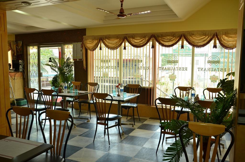 阿雅斯酒店 Palayankottai 外观 照片