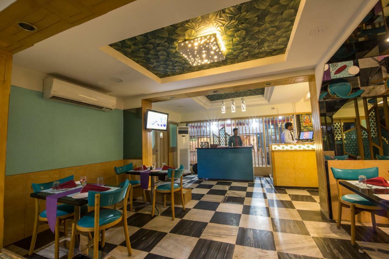 阿雅斯酒店 Palayankottai 外观 照片